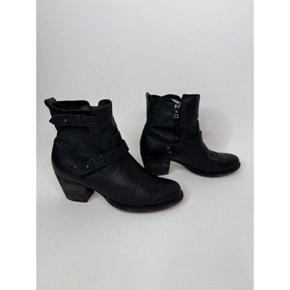 Rag & Bone Women's 38 / 8 Leather Heeled Ankle Boots Western Moto Black - Picture 2 of 11